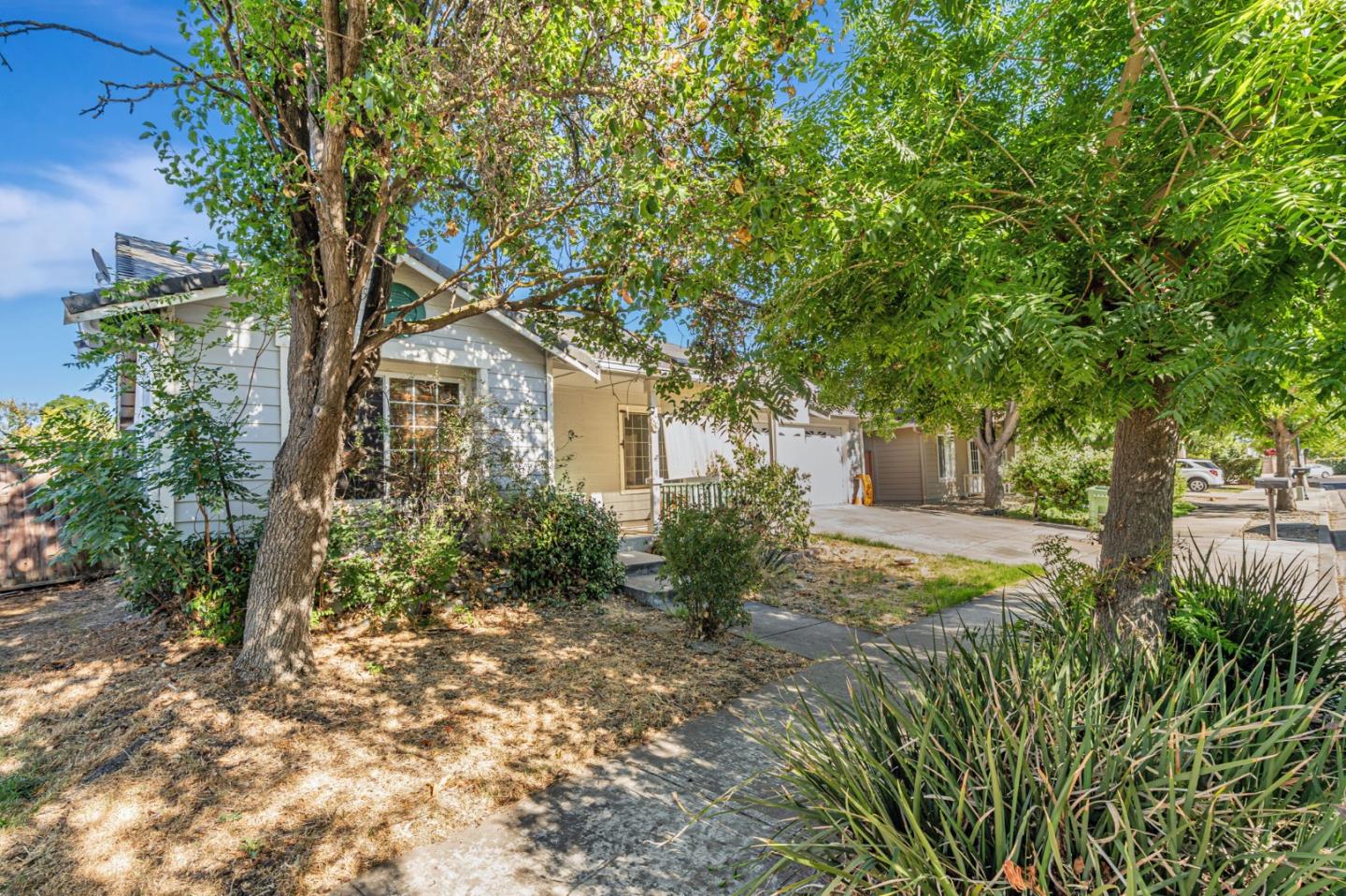 Detail Gallery Image 3 of 23 For 3044 Browning Ct, Brentwood,  CA 94513 - 3 Beds | 2 Baths