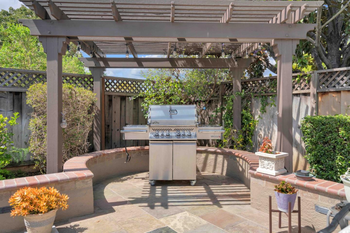 Detail Gallery Image 41 of 65 For 959 Normington Way, San Jose,  CA 95136 - 3 Beds | 2 Baths