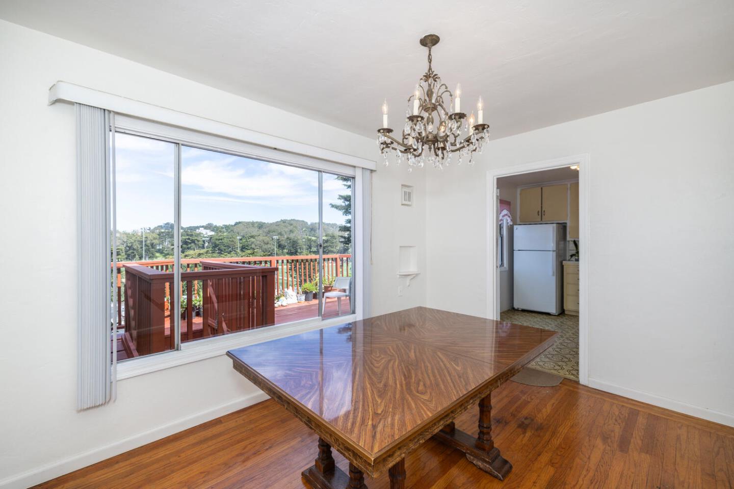 Detail Gallery Image 14 of 19 For 761 Rolph St, San Francisco,  CA 94112 - 2 Beds | 1 Baths