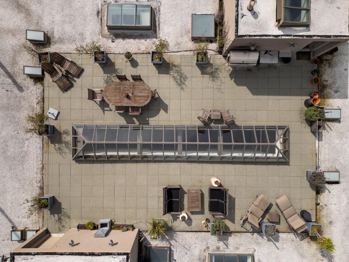 Detail Gallery Image 28 of 38 For 1 Clarence Pl #5,  San Francisco,  CA 94107 - 2 Beds | 2 Baths