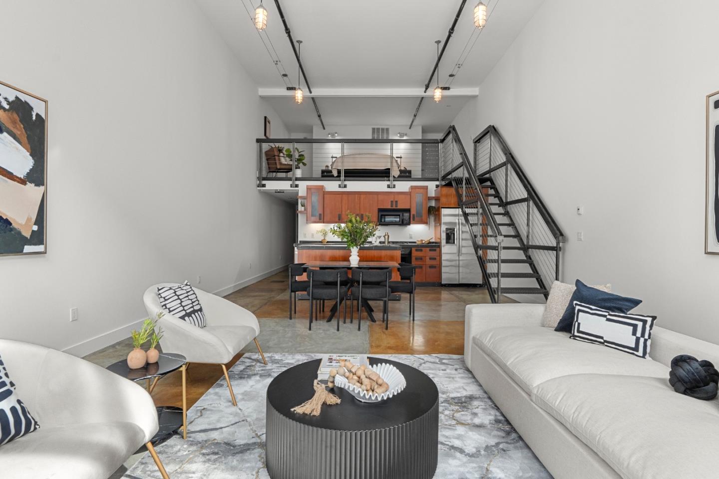 Detail Gallery Image 9 of 38 For 1 Clarence Pl #5,  San Francisco,  CA 94107 - 2 Beds | 2 Baths
