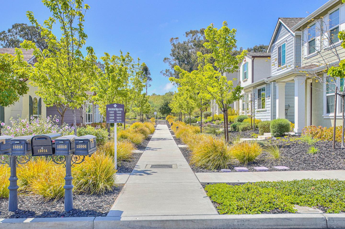 Detail Gallery Image 2 of 37 For 15026 Breckinridge Ave, East Garrison,  CA 93933 - 4 Beds | 2/1 Baths