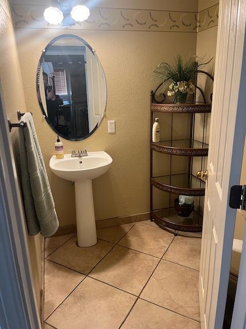 Detail Gallery Image 14 of 24 For 2260 Ventana Ct, Hollister,  CA 95023 - 4 Beds | 2/1 Baths