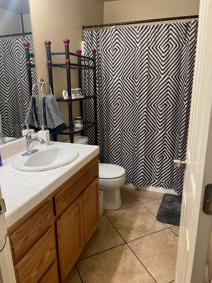 Detail Gallery Image 20 of 24 For 2260 Ventana Ct, Hollister,  CA 95023 - 4 Beds | 2/1 Baths