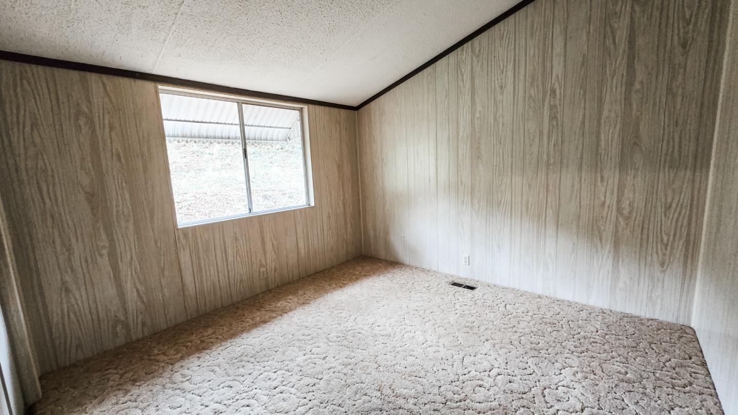 Detail Gallery Image 23 of 27 For 17596 Pond Derosa #10,  Prunedale,  CA 93907 - 3 Beds | 2 Baths