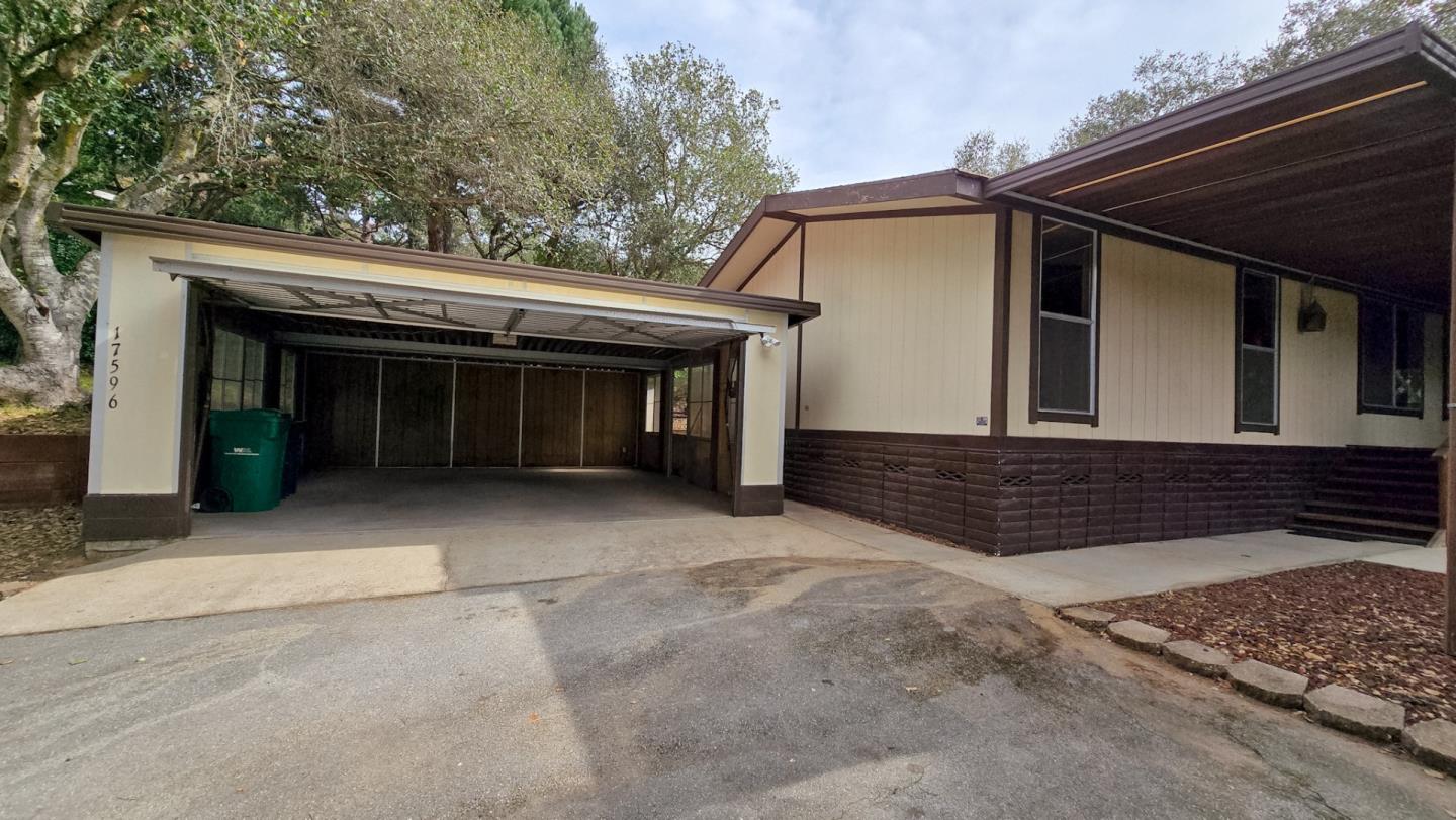 Detail Gallery Image 4 of 27 For 17596 Pond Derosa #10,  Prunedale,  CA 93907 - 3 Beds | 2 Baths