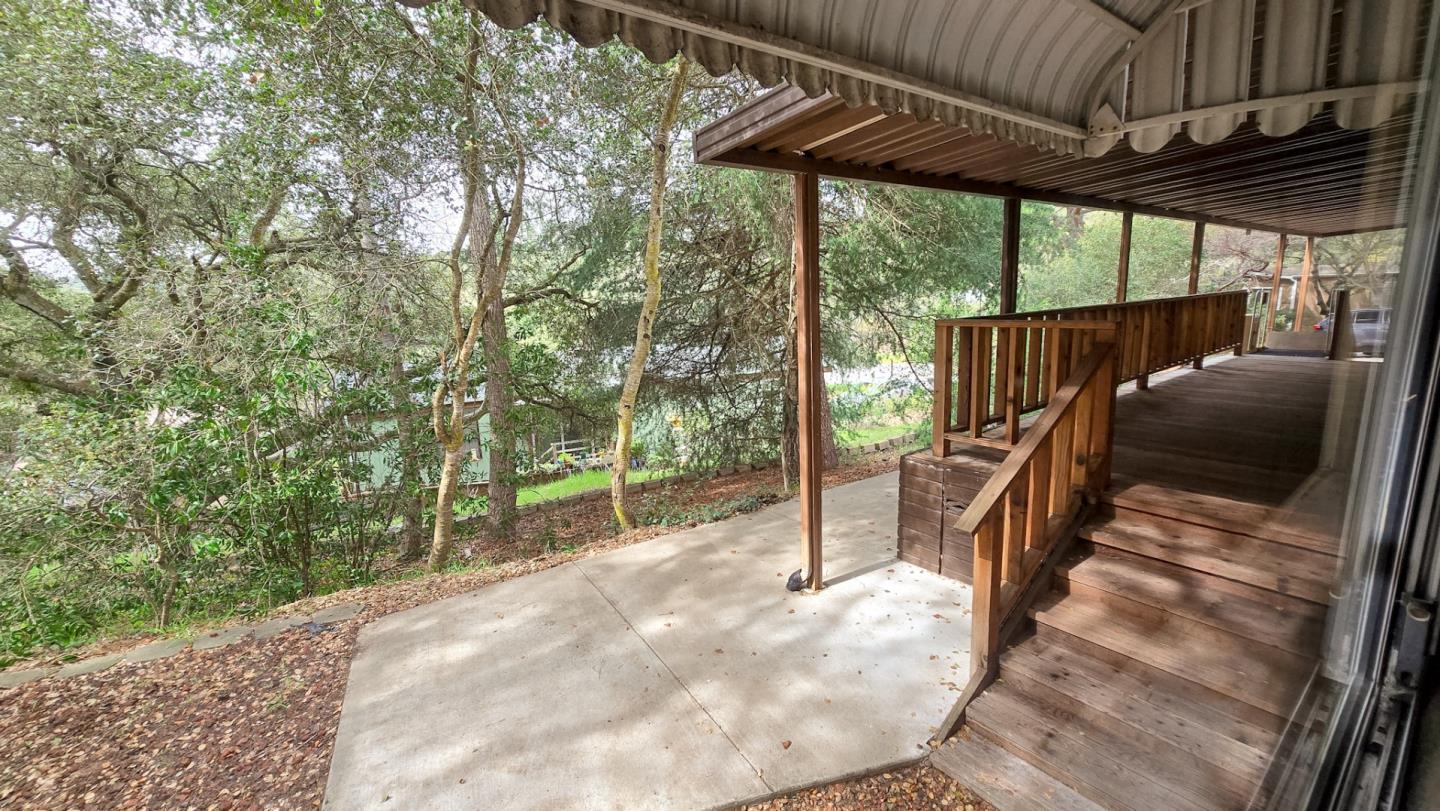 Detail Gallery Image 8 of 27 For 17596 Pond Derosa #10,  Prunedale,  CA 93907 - 3 Beds | 2 Baths