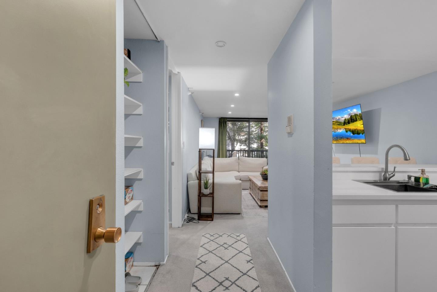 Detail Gallery Image 2 of 43 For 5202 Shelter Creek Ln, San Bruno,  CA 94066 - 1 Beds | 1 Baths