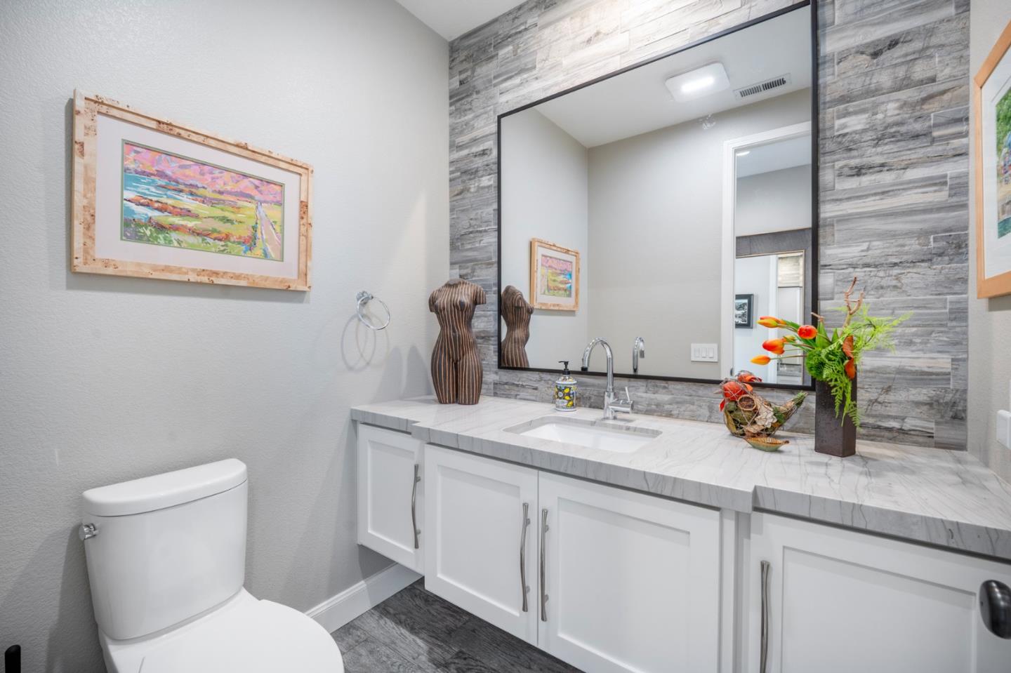 Detail Gallery Image 16 of 36 For 1235 Quail Ridge Way, Hollister,  CA 95023 - 4 Beds | 2/1 Baths