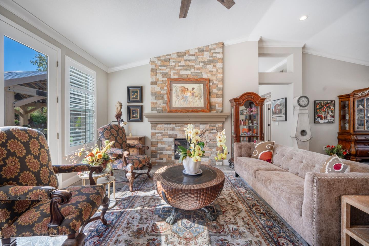 Detail Gallery Image 18 of 36 For 1235 Quail Ridge Way, Hollister,  CA 95023 - 4 Beds | 2/1 Baths