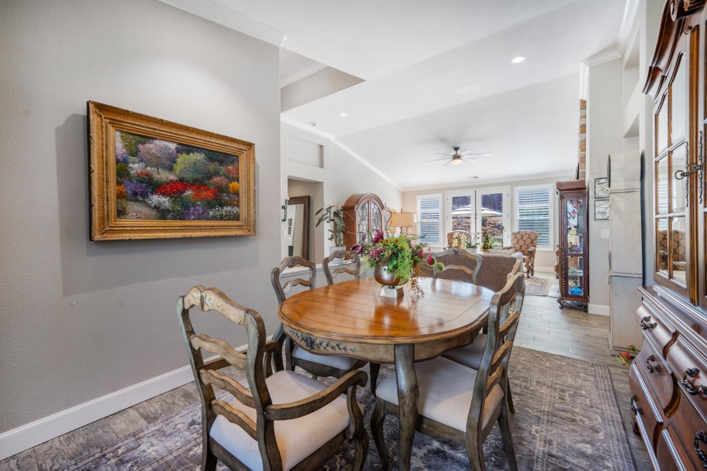 Detail Gallery Image 21 of 36 For 1235 Quail Ridge Way, Hollister,  CA 95023 - 4 Beds | 2/1 Baths