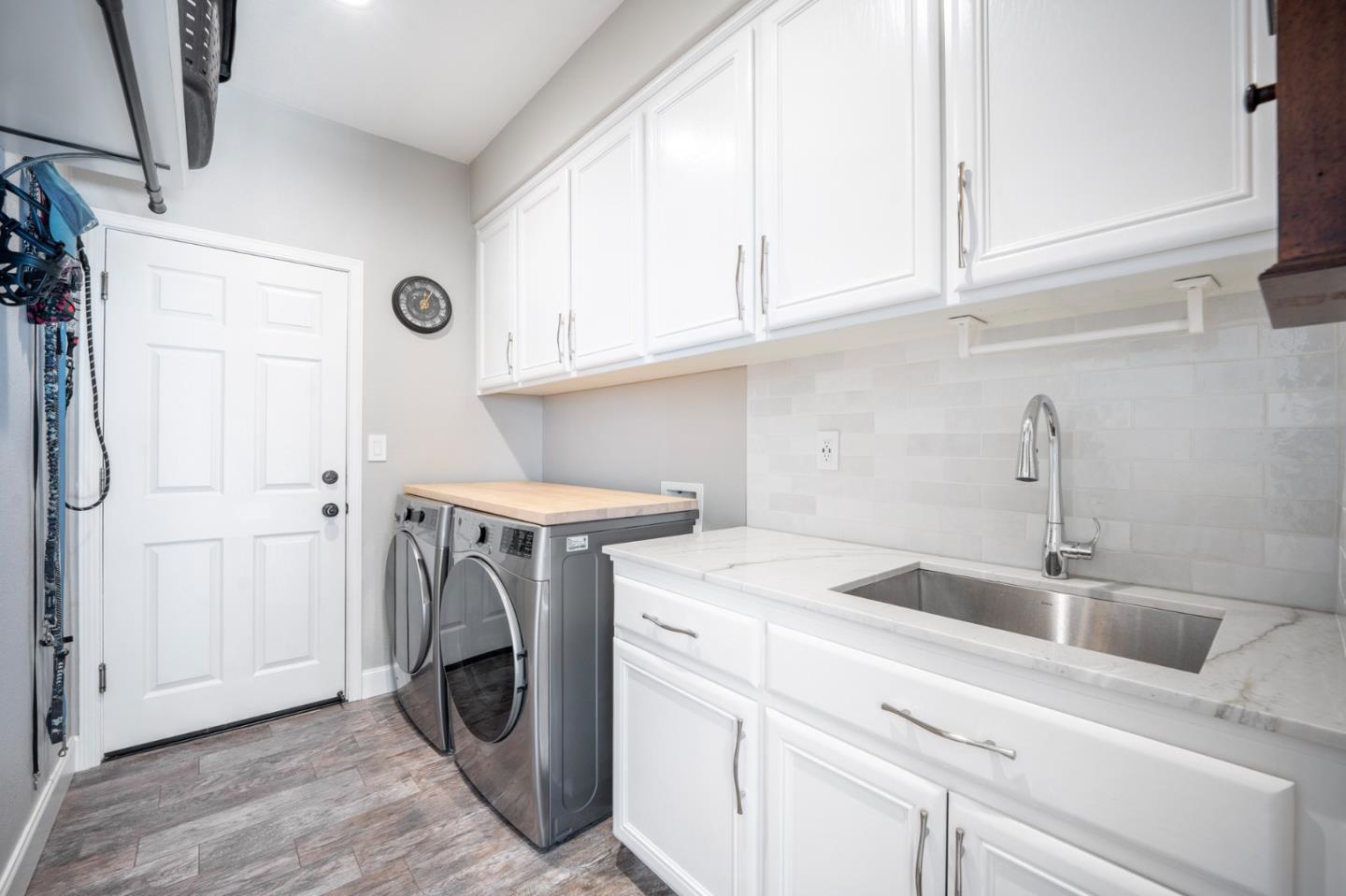 Detail Gallery Image 28 of 36 For 1235 Quail Ridge Way, Hollister,  CA 95023 - 4 Beds | 2/1 Baths