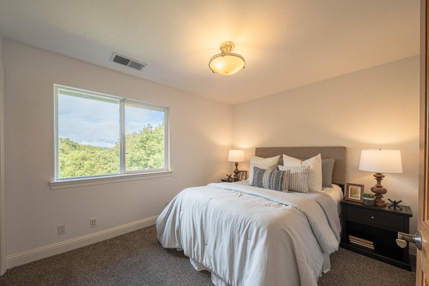 Detail Gallery Image 43 of 65 For 60 Brown Road, San Juan Bautista,  CA 95045 - 4 Beds | 4 Baths