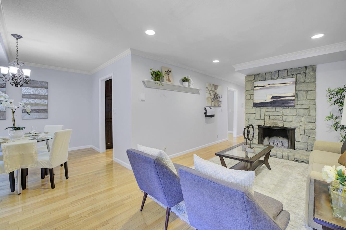 Detail Gallery Image 5 of 43 For 1120 Brewster Ave, Redwood City,  CA 94062 - 2 Beds | 2/1 Baths