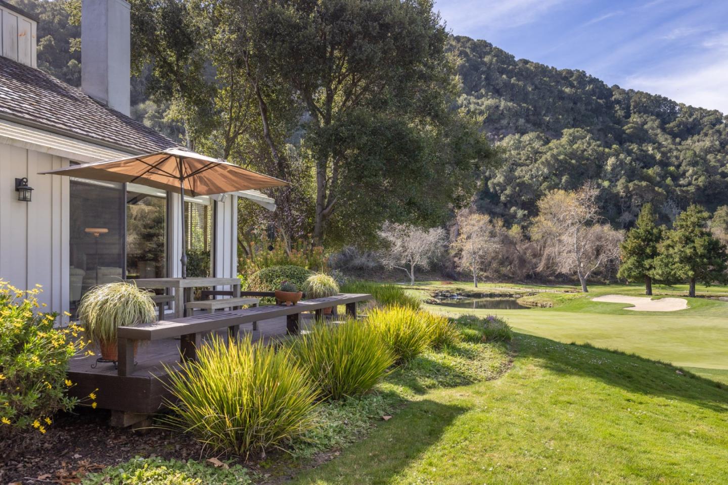 Detail Gallery Image 14 of 34 For 9565 Oak Ct, Carmel,  CA 93923 - 3 Beds | 3 Baths