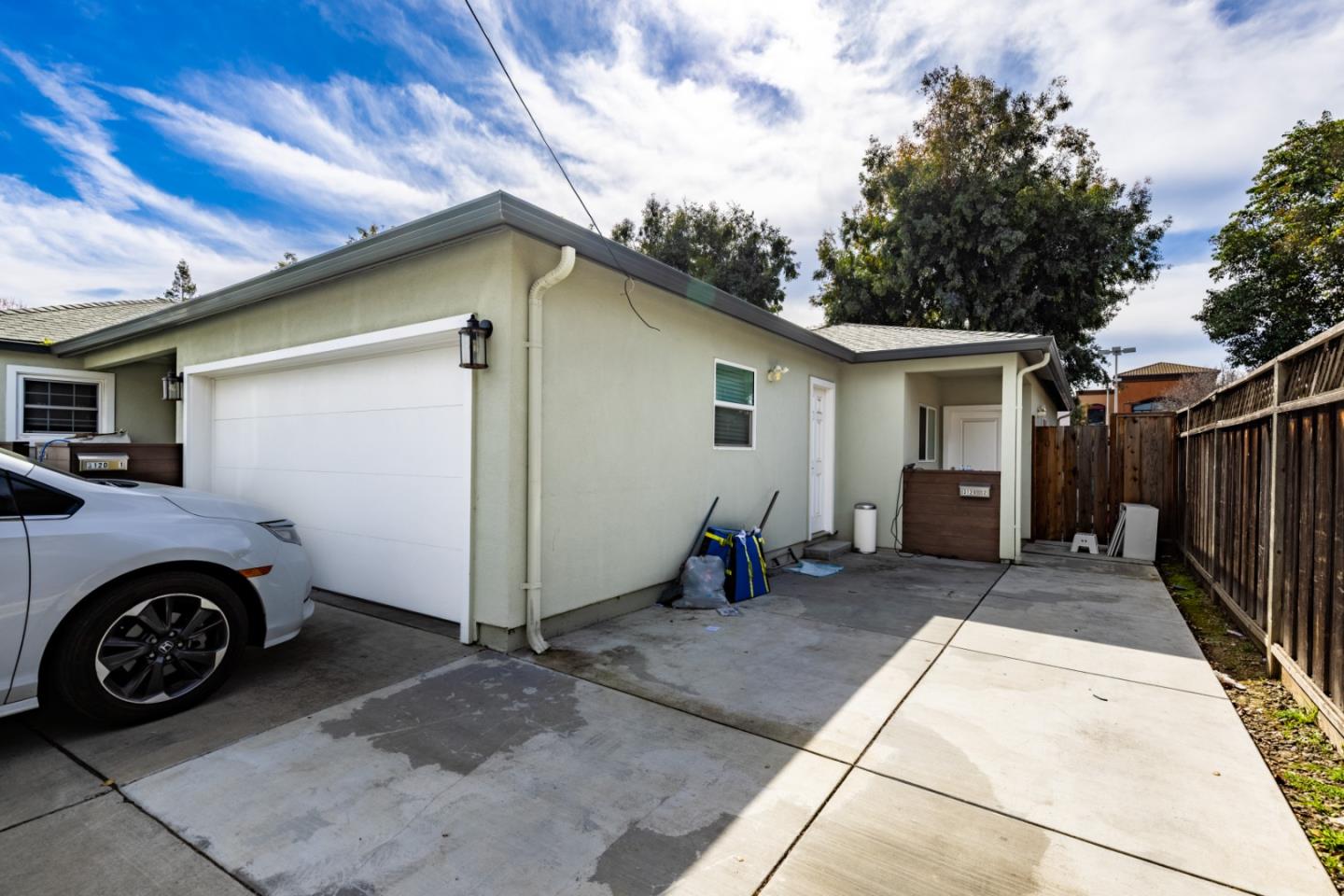 Detail Gallery Image 2 of 20 For 3120 Riddle Rd, San Jose,  CA 95117 - 5 Beds | 3/1 Baths