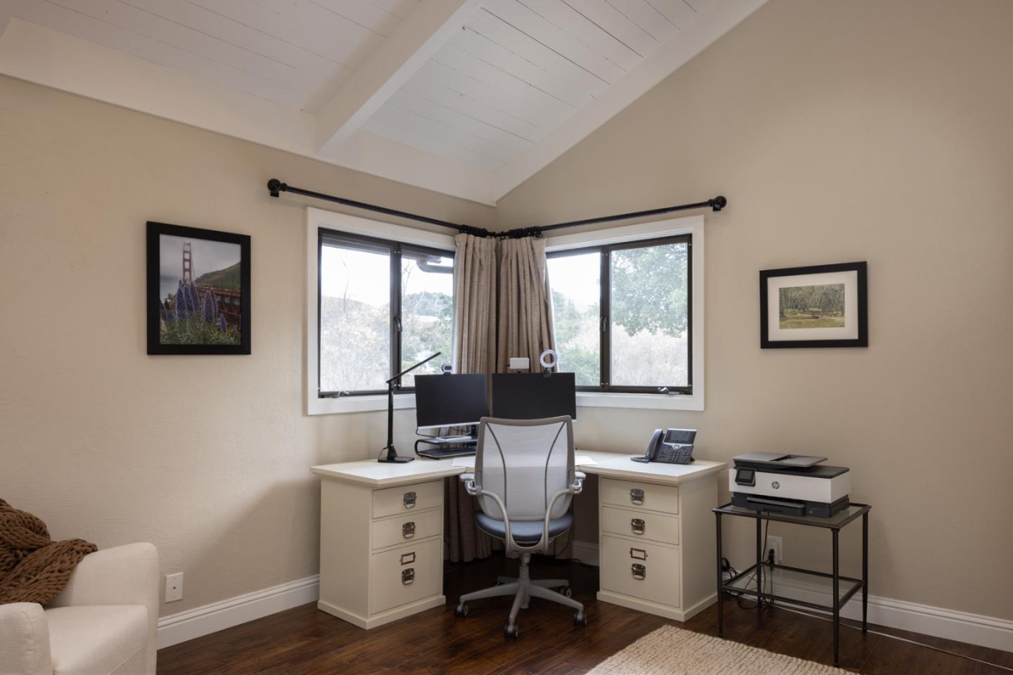 Detail Gallery Image 16 of 22 For 7026 Valley Greens Cir #10,  Carmel,  CA 93923 - 3 Beds | 2 Baths