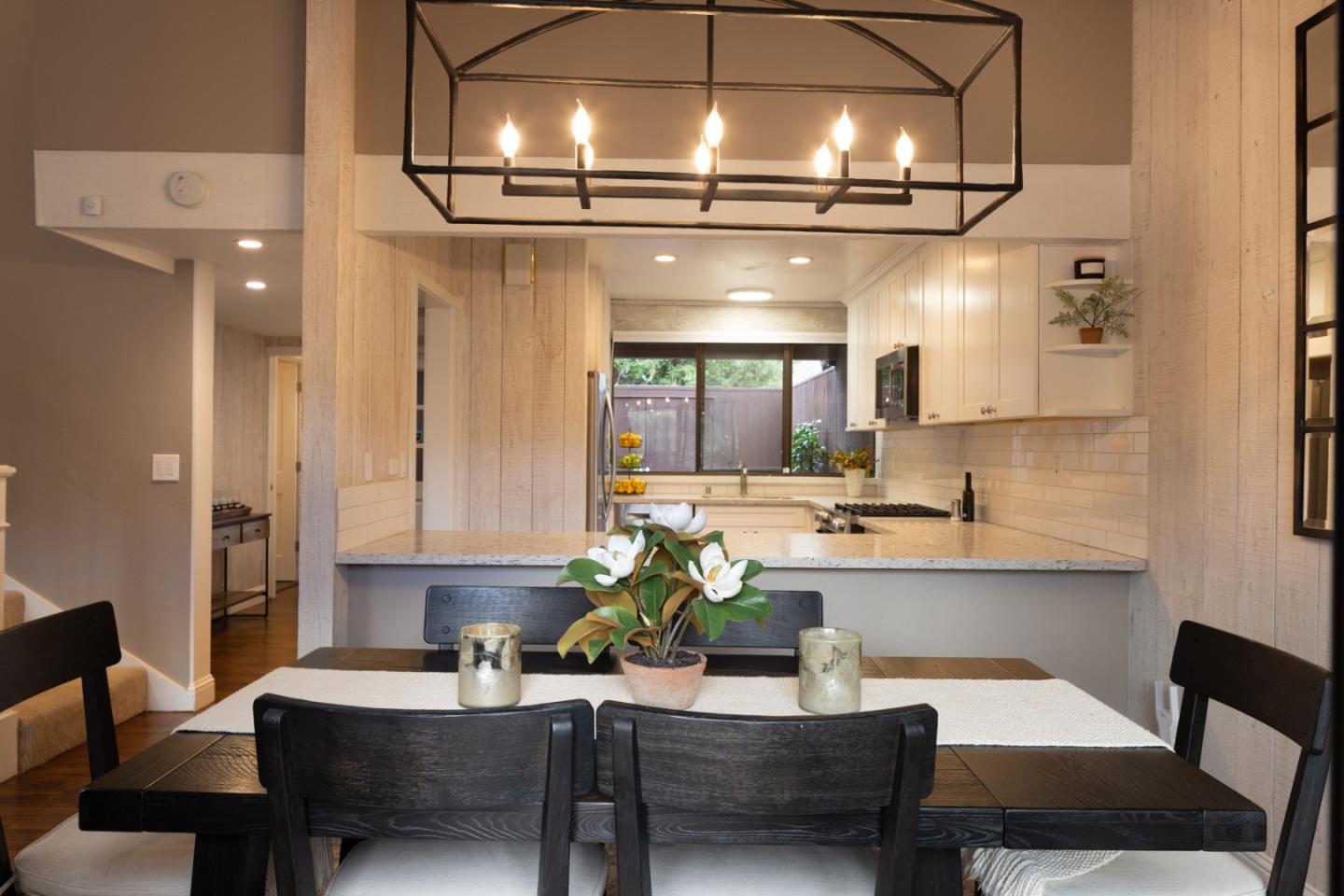 Detail Gallery Image 8 of 22 For 7026 Valley Greens Cir #10,  Carmel,  CA 93923 - 3 Beds | 2 Baths