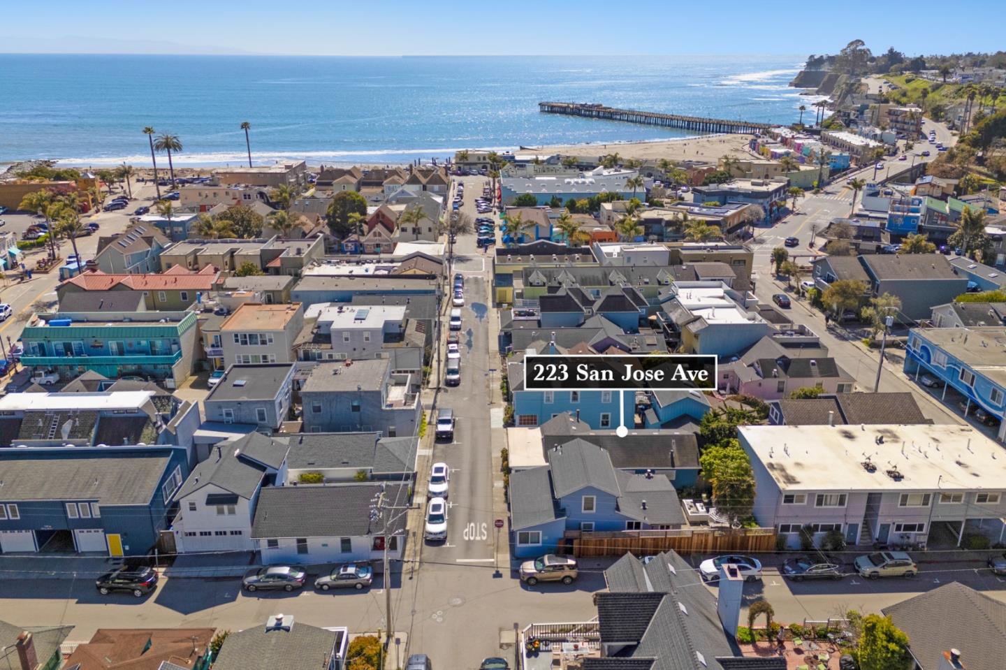Detail Gallery Image 2 of 43 For 223 San Jose Ave, Capitola,  CA 95010 - 3 Beds | 2 Baths
