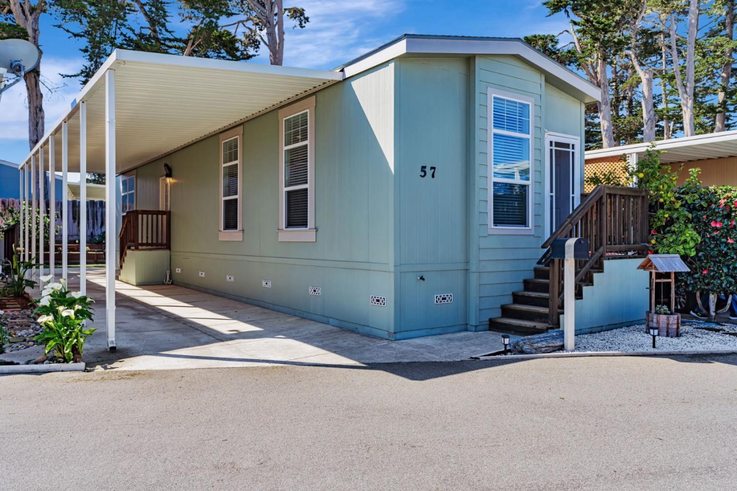 Detail Gallery Image 3 of 33 For 356 Reservation Rd #57,  Marina,  CA 93933 - 2 Beds | 2 Baths