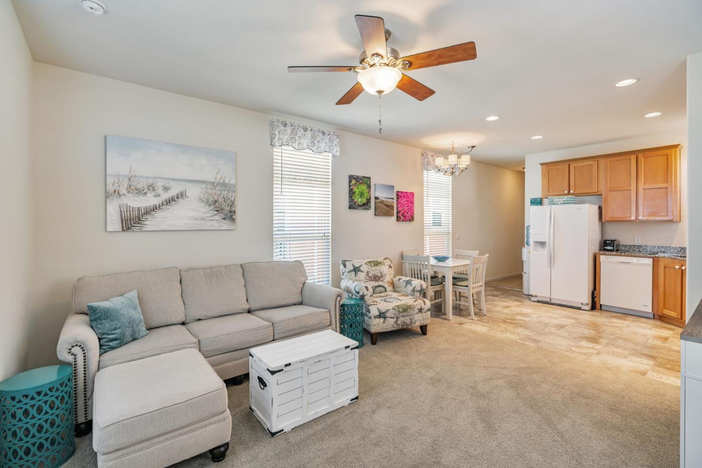 Detail Gallery Image 6 of 33 For 356 Reservation Rd #57,  Marina,  CA 93933 - 2 Beds | 2 Baths