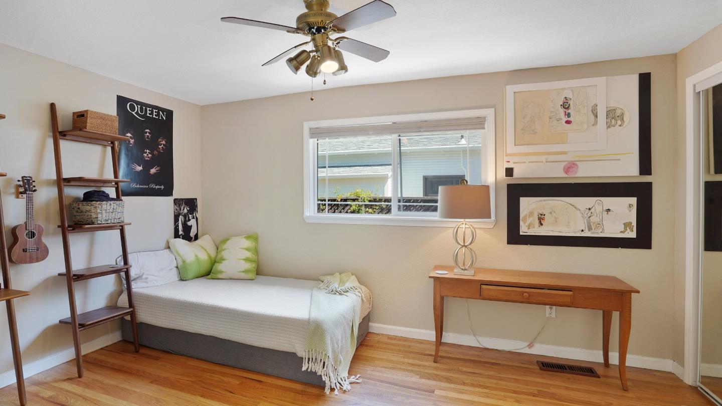 Detail Gallery Image 23 of 41 For 938 Fulton St, Redwood City,  CA 94061 - 3 Beds | 2 Baths