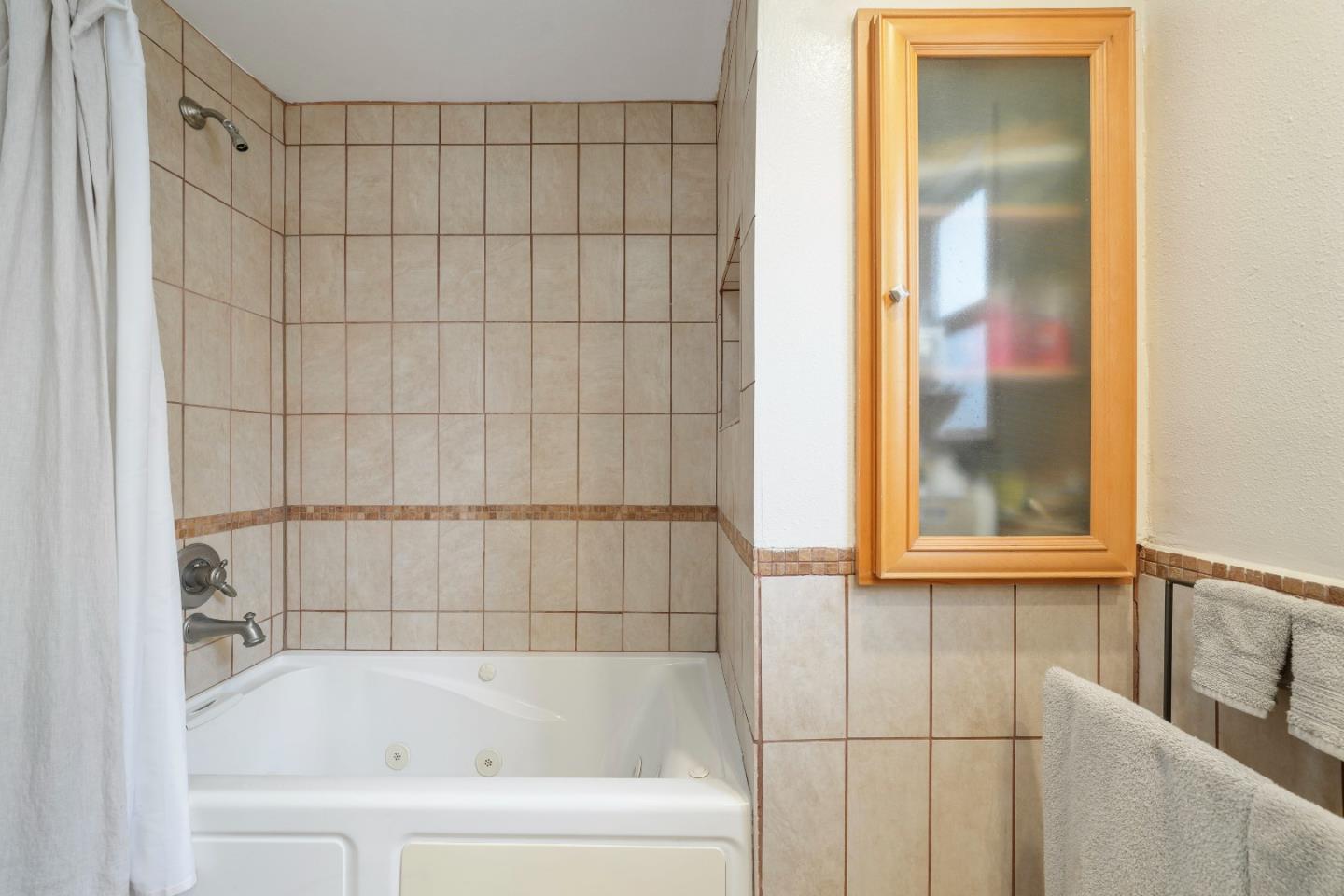 Detail Gallery Image 28 of 41 For 938 Fulton St, Redwood City,  CA 94061 - 3 Beds | 2 Baths