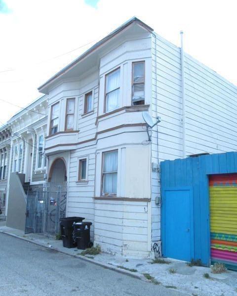 Detail Gallery Image 2 of 2 For 1152 Treat Ave, San Francisco,  CA 94110 - – Beds | – Baths