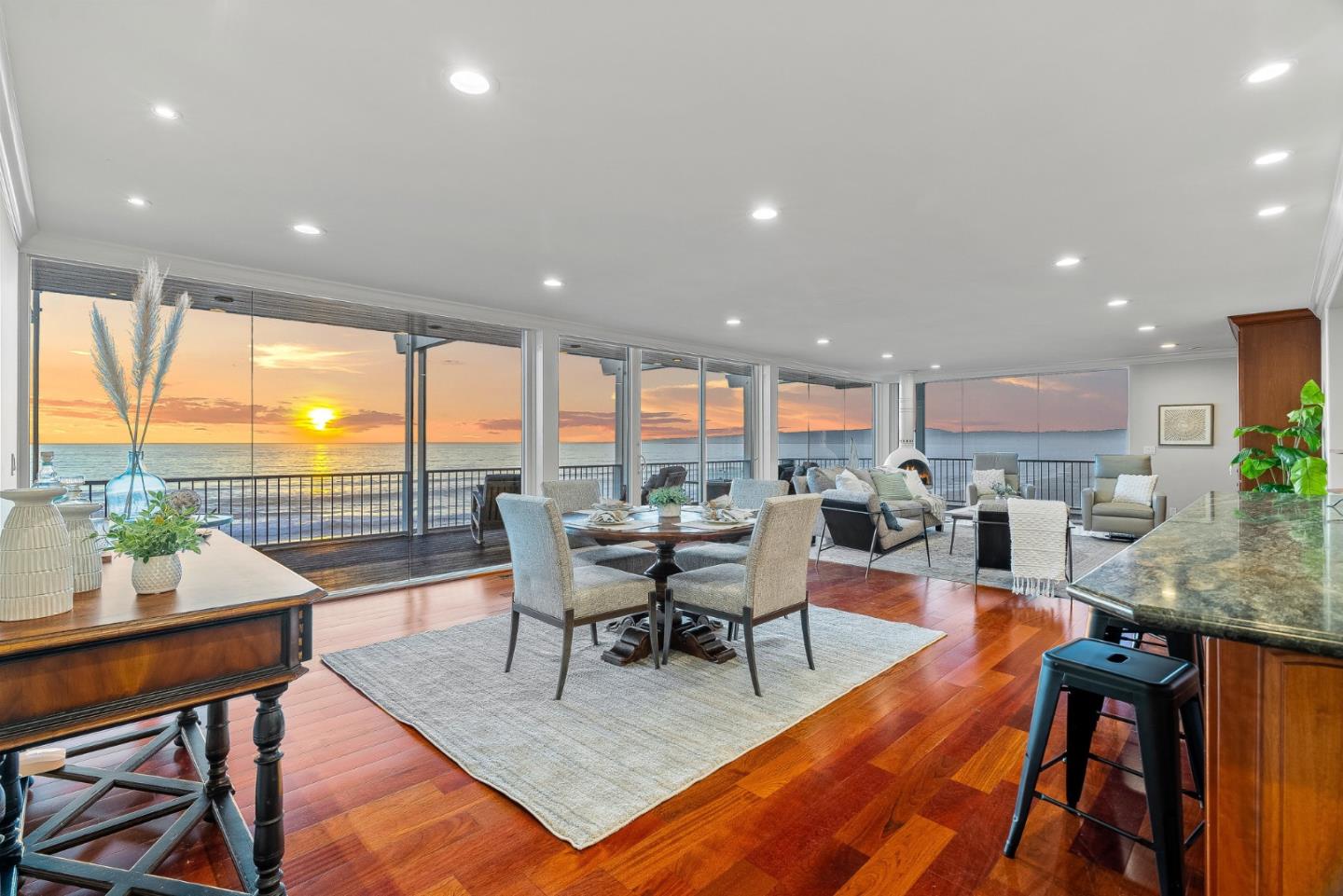Detail Gallery Image 2 of 44 For 300 Oceanview Dr #401,  La Selva Beach,  CA 95076 - 3 Beds | 2 Baths
