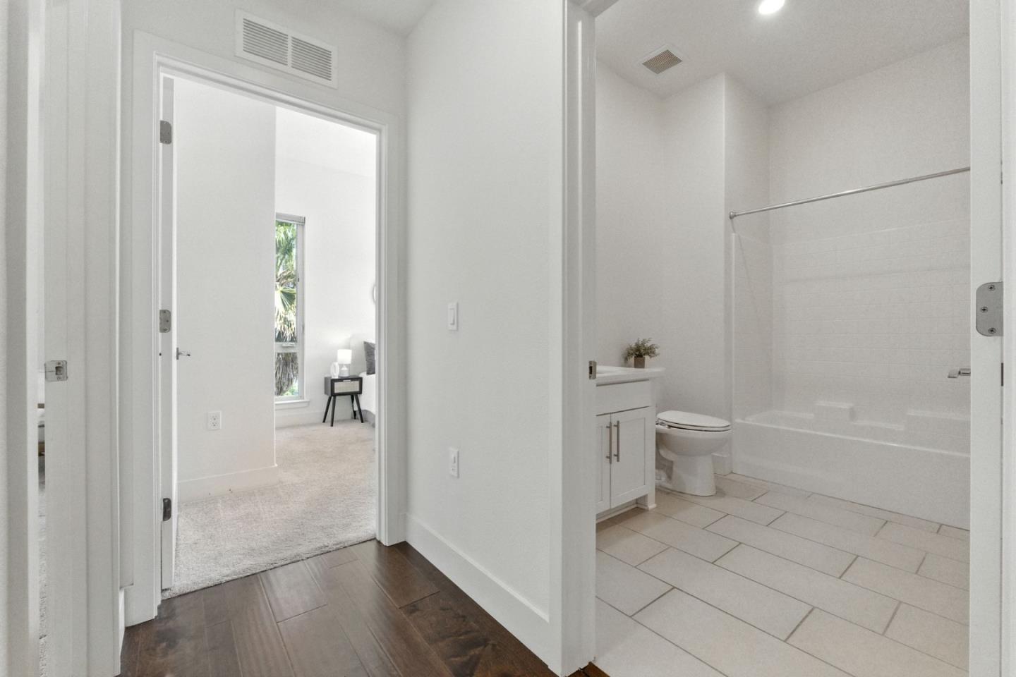 Detail Gallery Image 25 of 50 For 1685 Delano St #33,  Milpitas,  CA 95035 - 3 Beds | 2/1 Baths