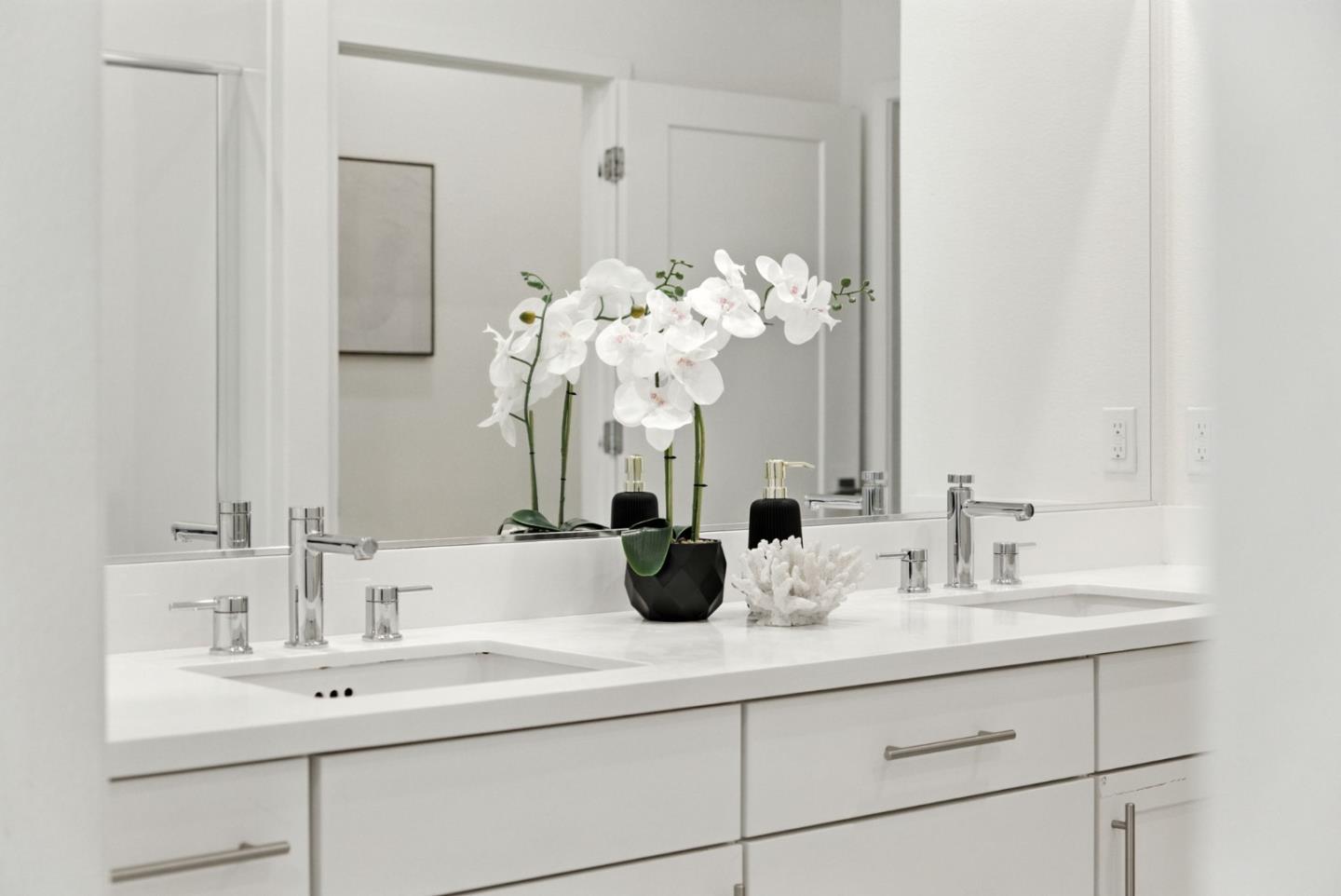Detail Gallery Image 42 of 50 For 1685 Delano St #33,  Milpitas,  CA 95035 - 3 Beds | 2/1 Baths