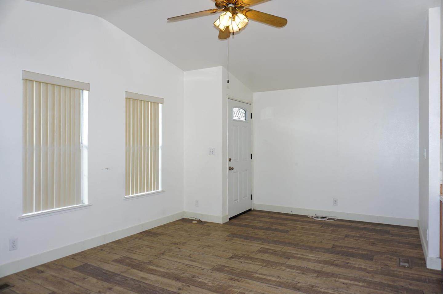 Detail Gallery Image 13 of 30 For 325 Sylvan Ave #89,  Mountain View,  CA 94041 - 2 Beds | 2 Baths