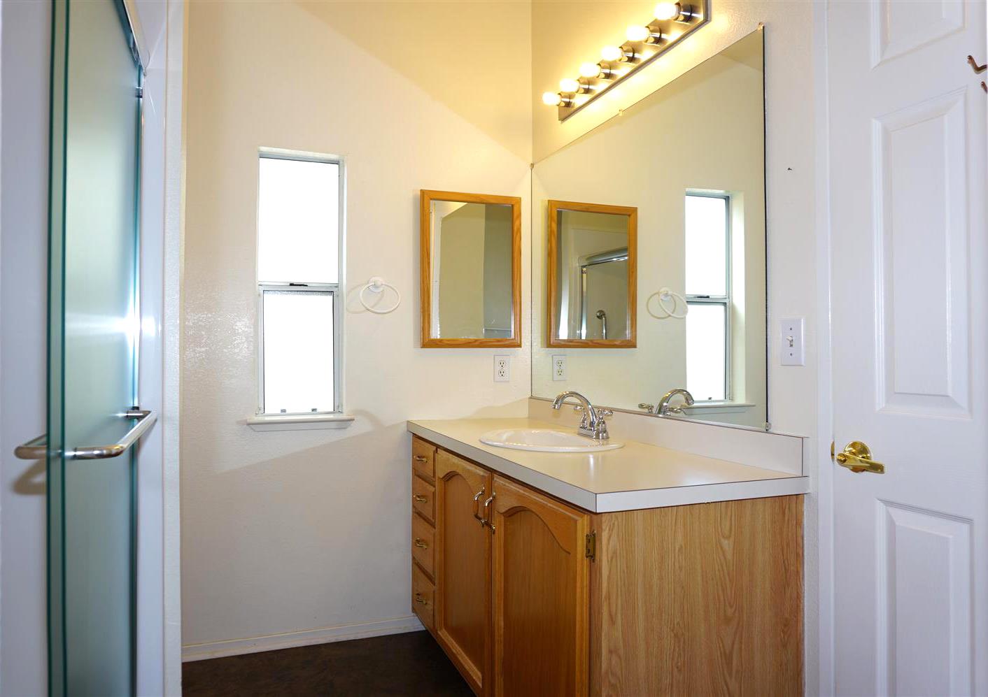 Detail Gallery Image 19 of 30 For 325 Sylvan Ave #89,  Mountain View,  CA 94041 - 2 Beds | 2 Baths