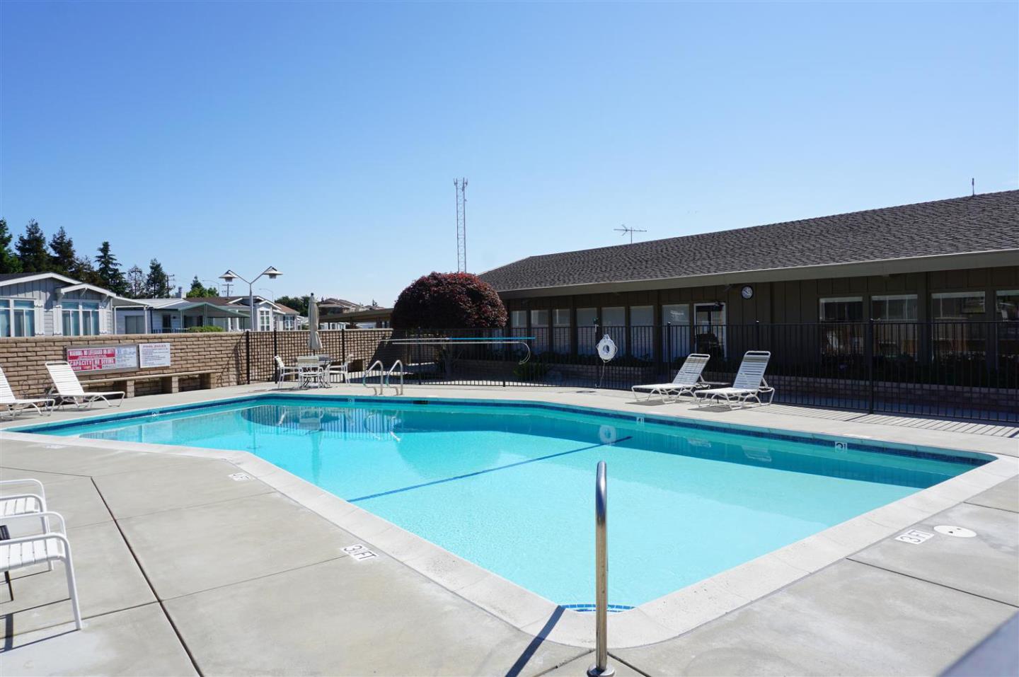 Detail Gallery Image 30 of 30 For 325 Sylvan Ave #89,  Mountain View,  CA 94041 - 2 Beds | 2 Baths