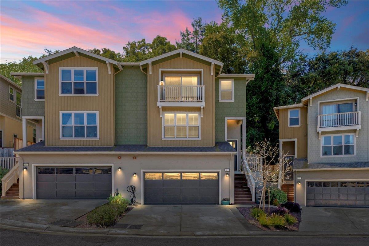 Detail Gallery Image 2 of 50 For 912 Lundy Ln, Scotts Valley,  CA 95066 - 4 Beds | 3 Baths
