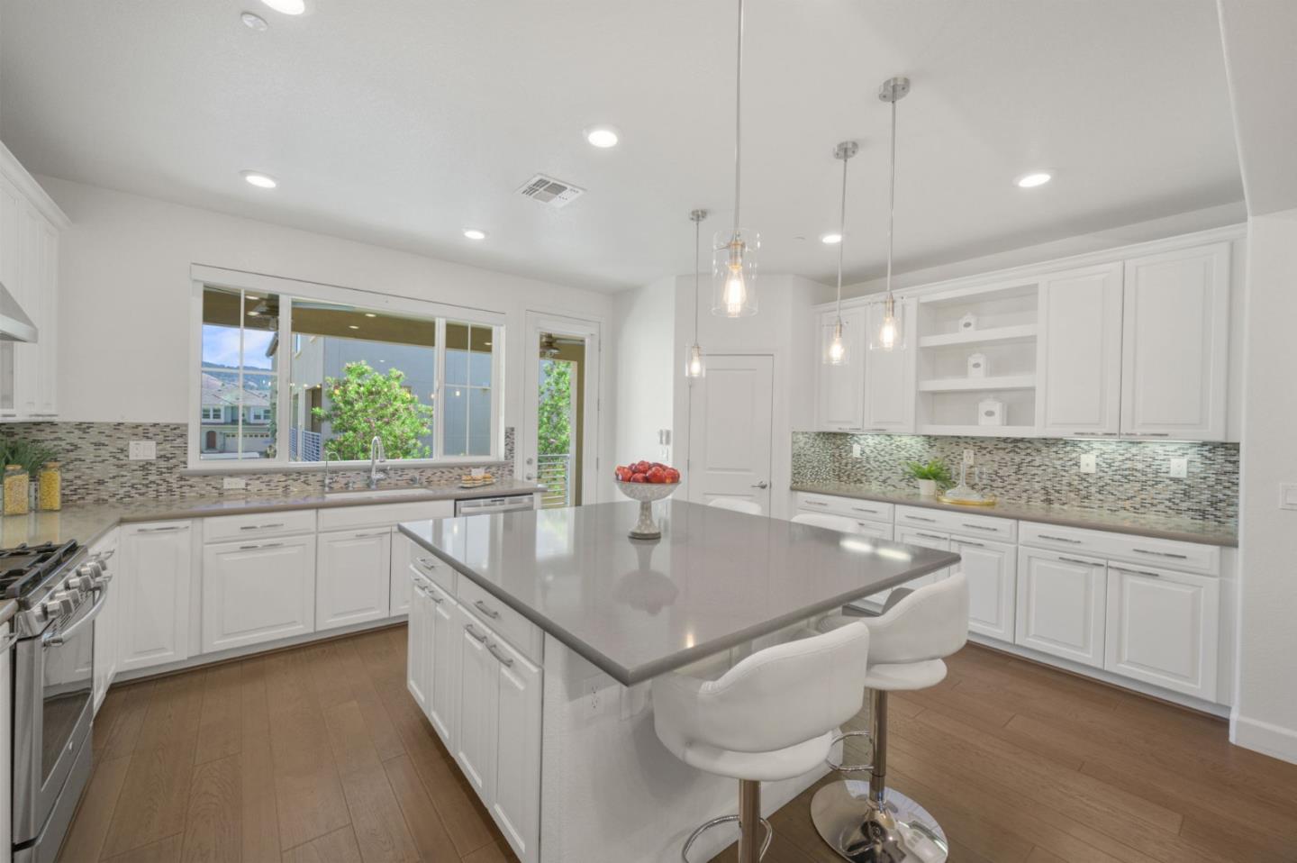 Detail Gallery Image 23 of 94 For 6043 Raleigh Rd, San Jose,  CA 95123 - 4 Beds | 3/1 Baths