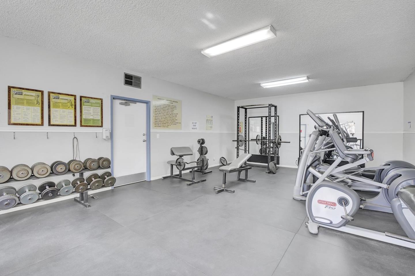 Detail Gallery Image 23 of 33 For 247 N Capitol Ave #235,  San Jose,  CA 95127 - 1 Beds | 1 Baths