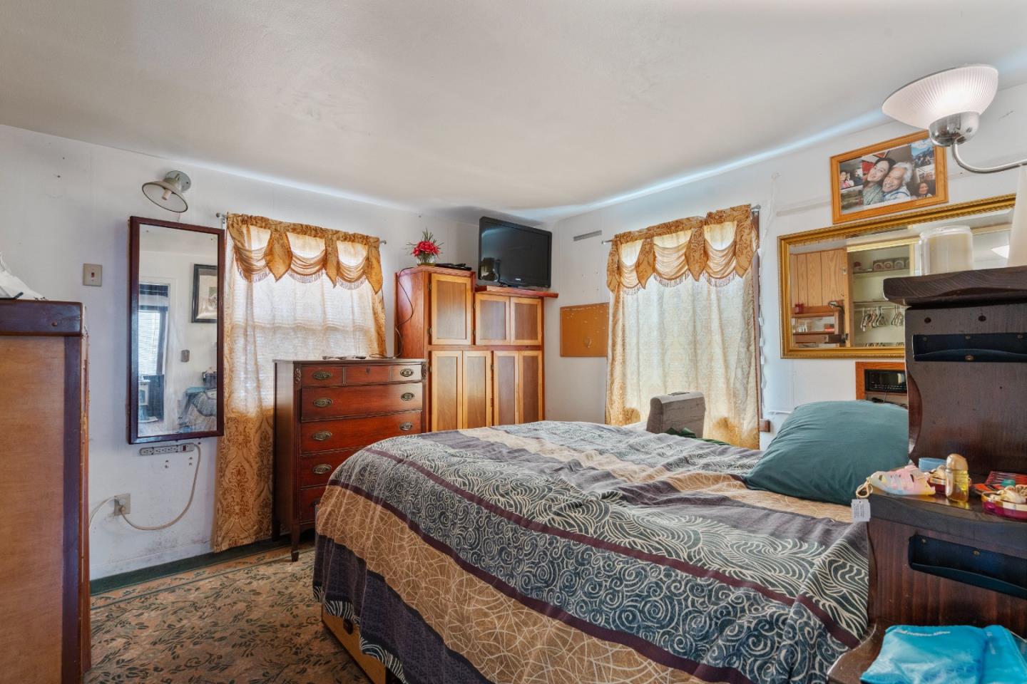 Detail Gallery Image 7 of 17 For 1659 Judson St, Seaside,  CA 93955 - 2 Beds | 1 Baths