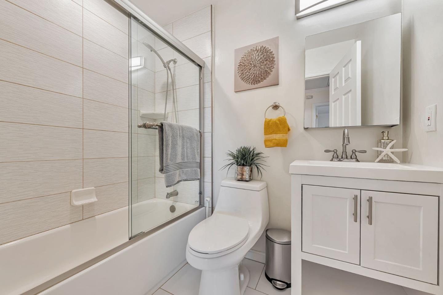Detail Gallery Image 21 of 22 For 250 Watson Dr #2,  Campbell,  CA 95008 - 2 Beds | 1 Baths
