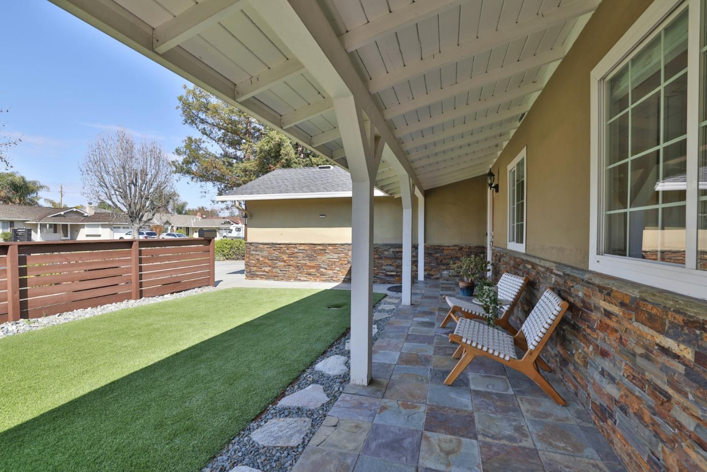 Detail Gallery Image 3 of 27 For 3370 Jennifer Way, San Jose,  CA 95124 - 3 Beds | 2 Baths