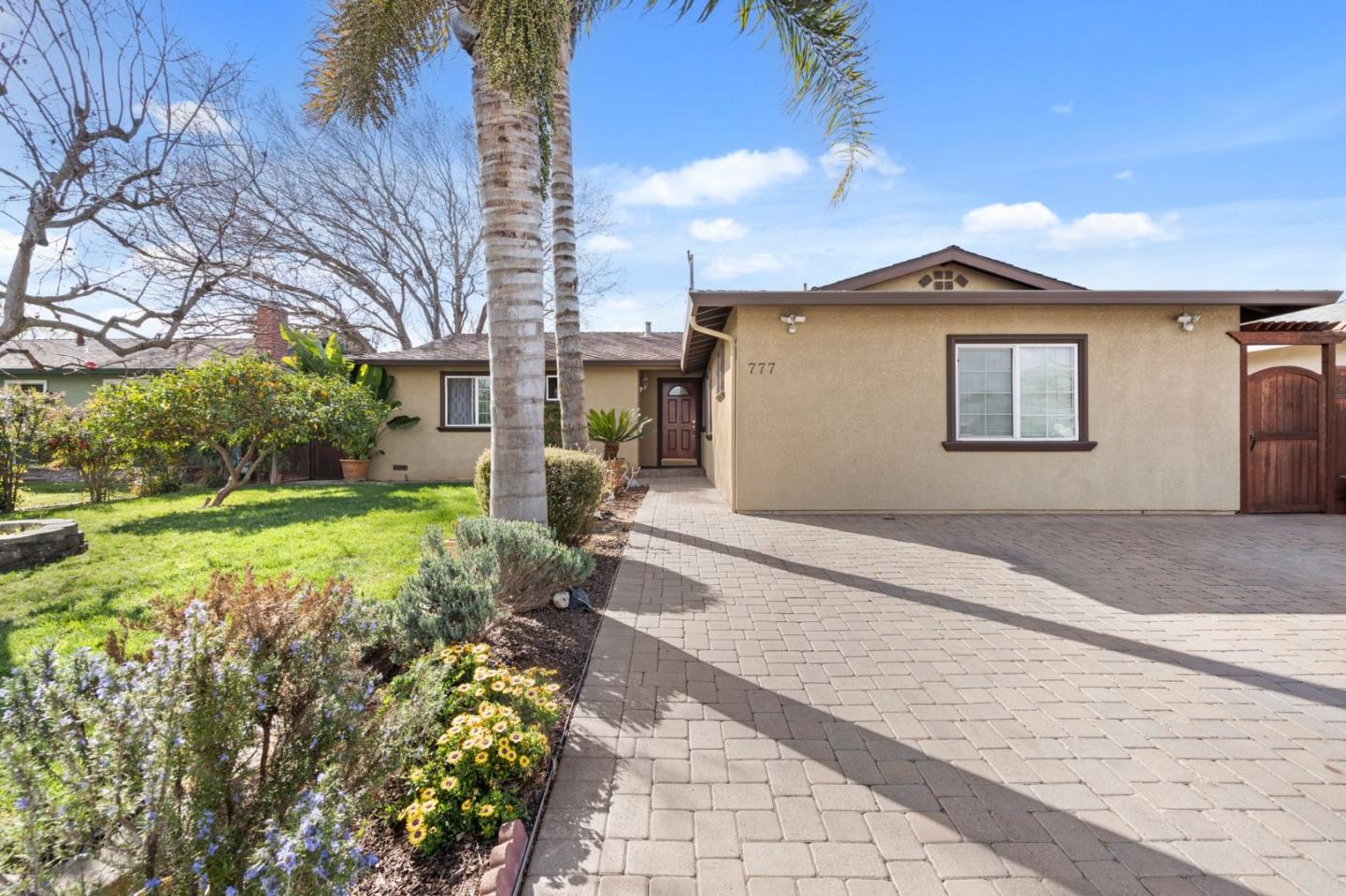 Detail Gallery Image 2 of 41 For 777 Lexington St, Milpitas,  CA 95035 - 4 Beds | 4/1 Baths