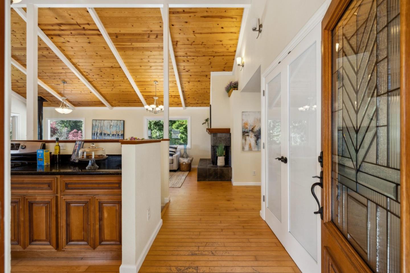 Detail Gallery Image 10 of 86 For 23280 Schulties Rd, Los Gatos,  CA 95033 - 4 Beds | 2/1 Baths