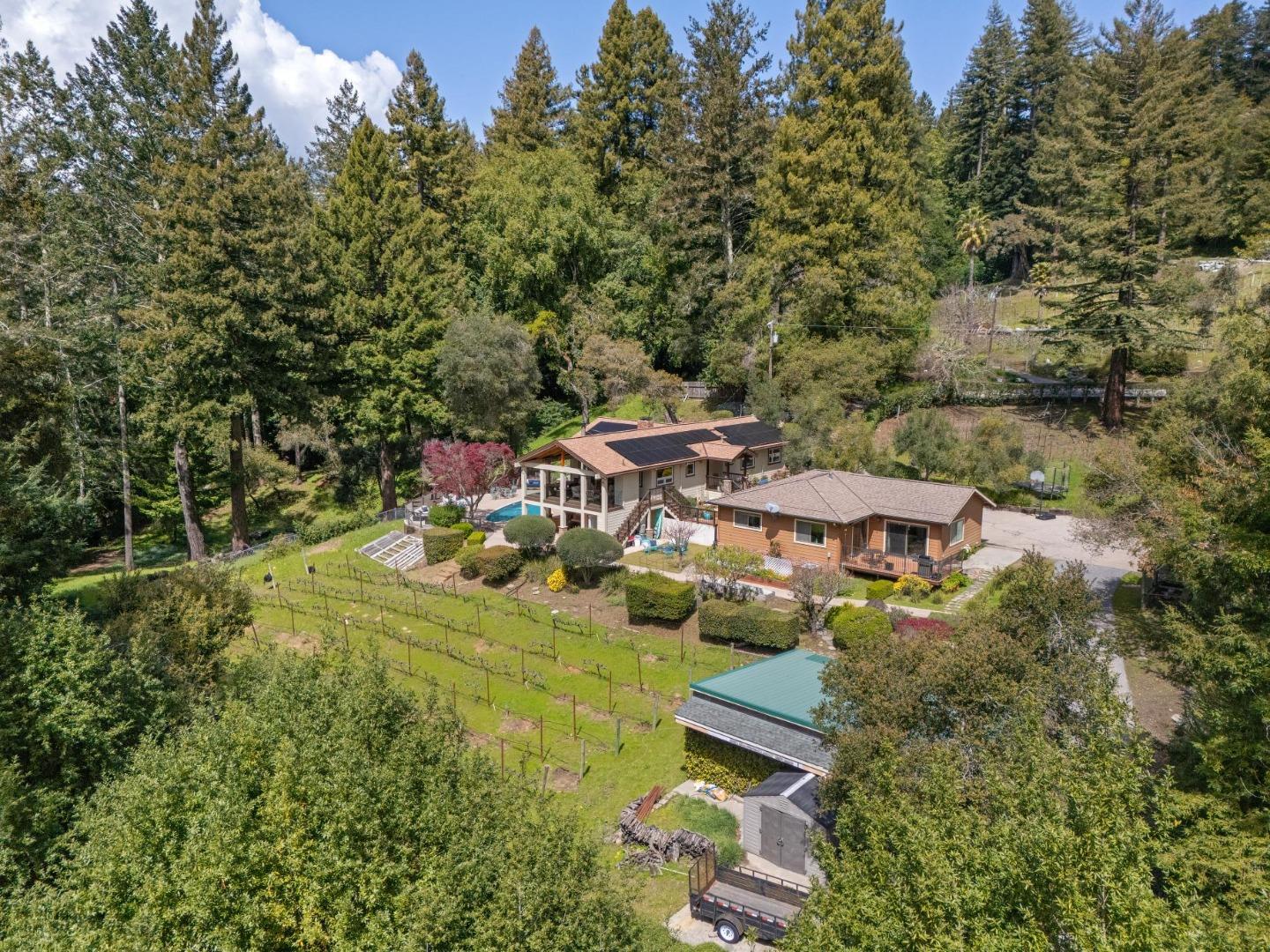 Detail Gallery Image 2 of 86 For 23280 Schulties Rd, Los Gatos,  CA 95033 - 4 Beds | 2/1 Baths