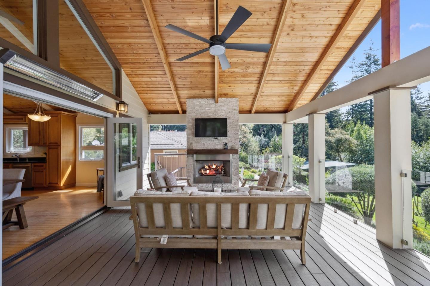 Detail Gallery Image 21 of 86 For 23280 Schulties Rd, Los Gatos,  CA 95033 - 4 Beds | 2/1 Baths