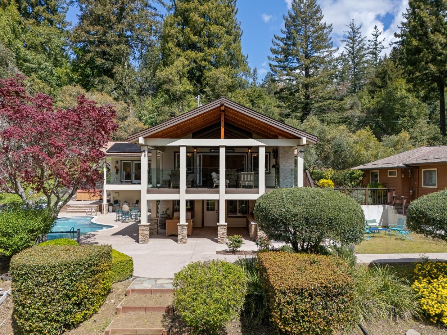 Detail Gallery Image 4 of 86 For 23280 Schulties Rd, Los Gatos,  CA 95033 - 4 Beds | 2/1 Baths