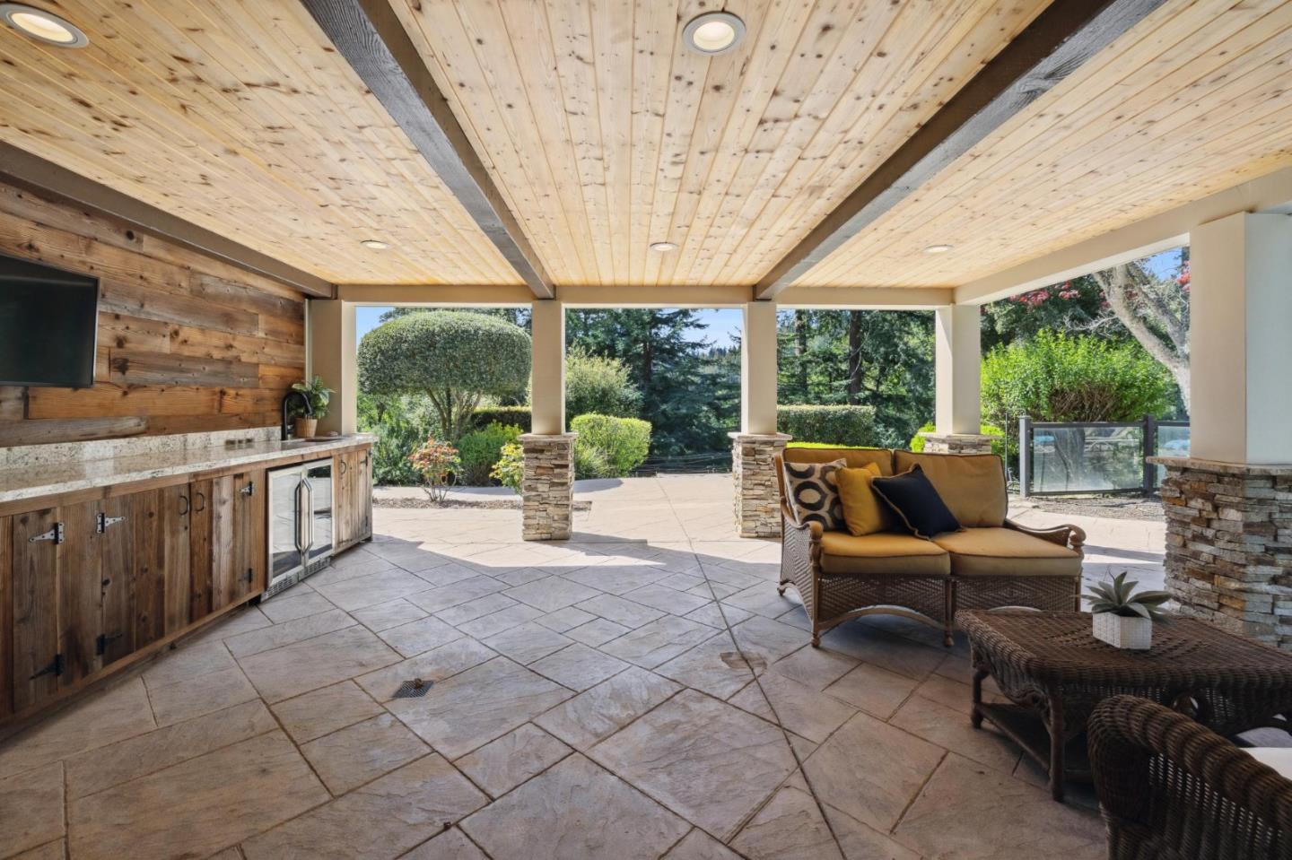 Detail Gallery Image 47 of 86 For 23280 Schulties Rd, Los Gatos,  CA 95033 - 4 Beds | 2/1 Baths