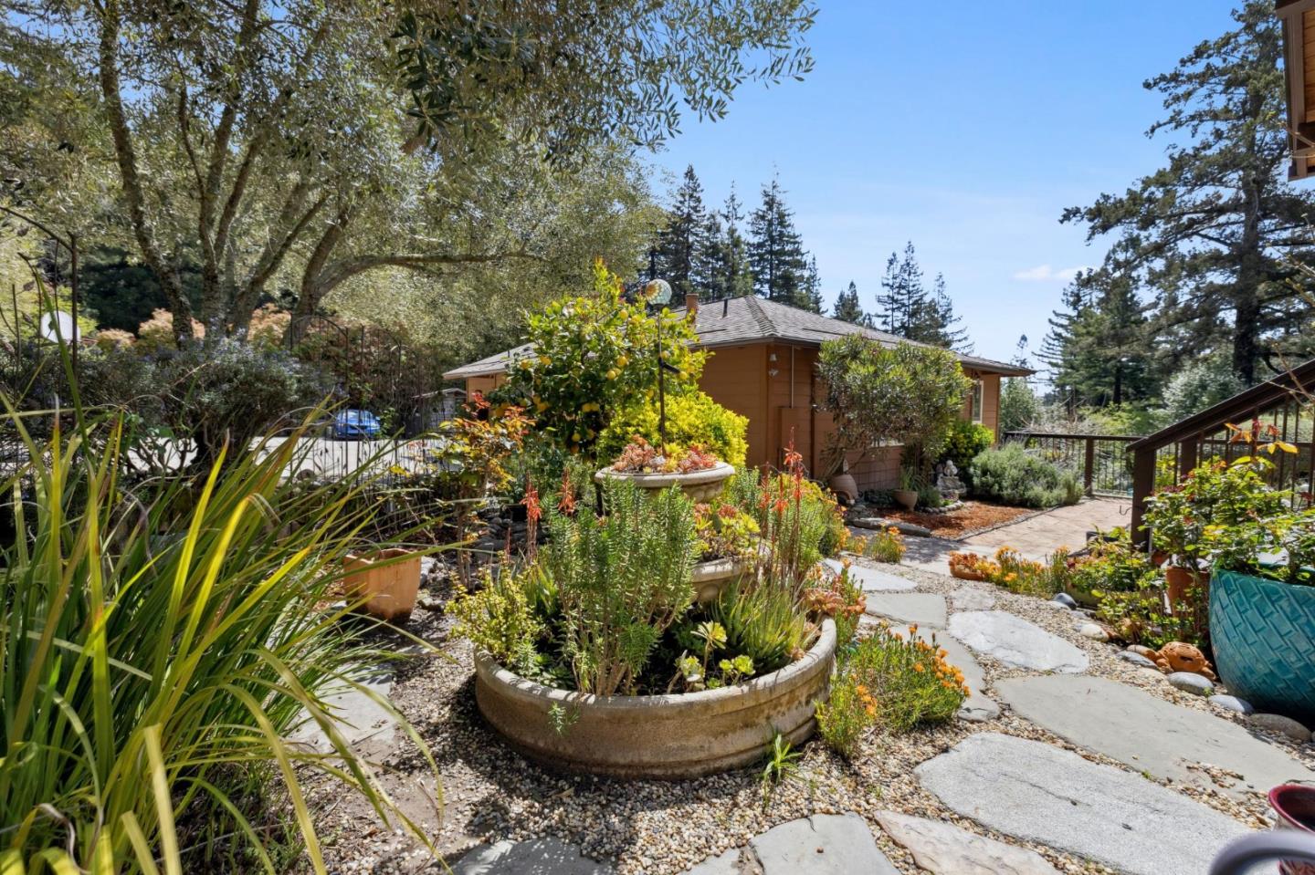 Detail Gallery Image 76 of 86 For 23280 Schulties Rd, Los Gatos,  CA 95033 - 4 Beds | 2/1 Baths