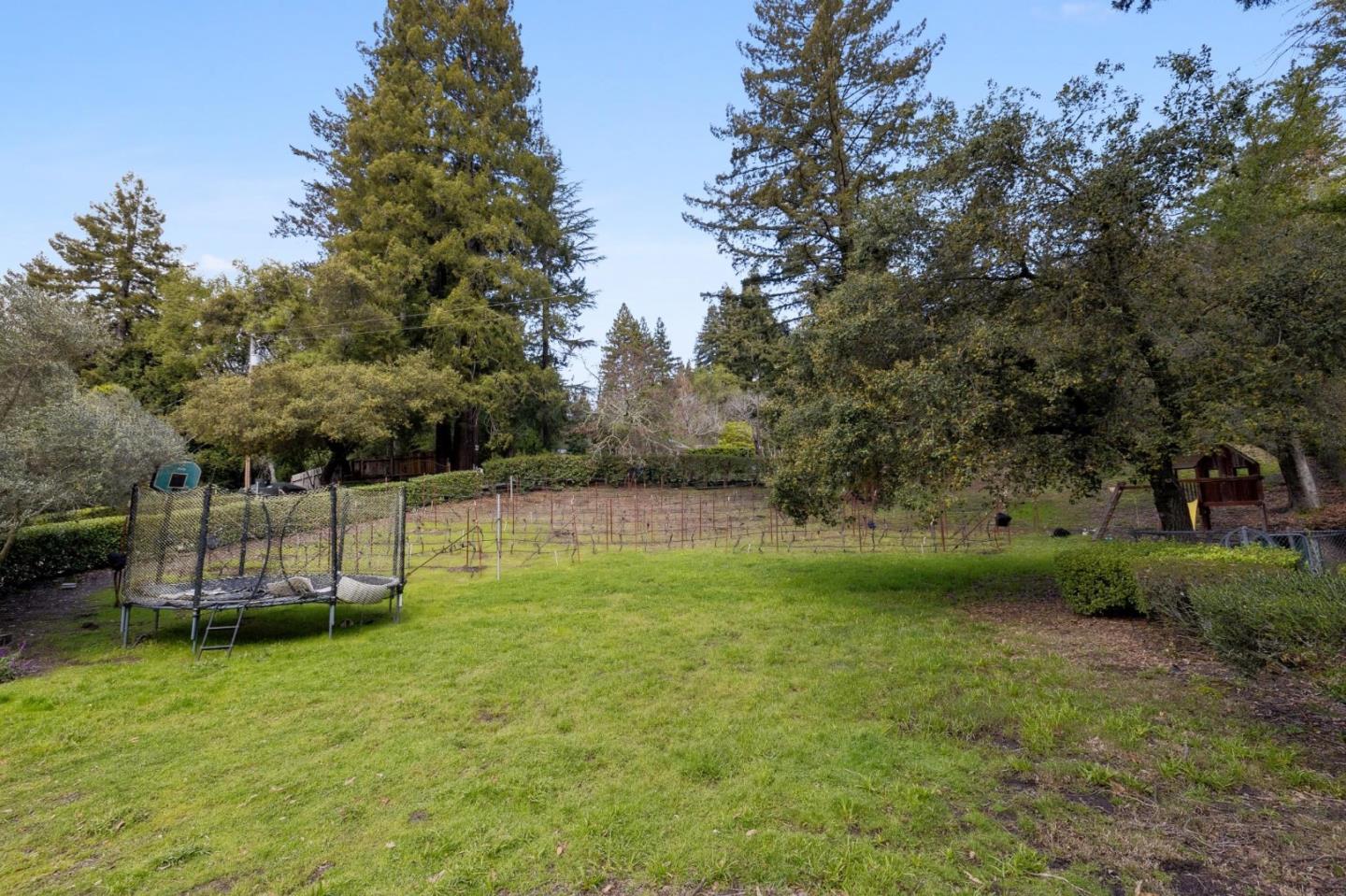 Detail Gallery Image 78 of 86 For 23280 Schulties Rd, Los Gatos,  CA 95033 - 4 Beds | 2/1 Baths