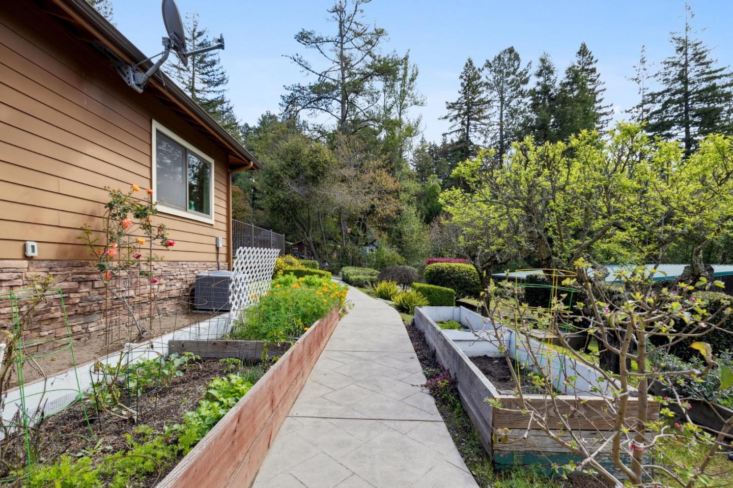 Detail Gallery Image 83 of 86 For 23280 Schulties Rd, Los Gatos,  CA 95033 - 4 Beds | 2/1 Baths