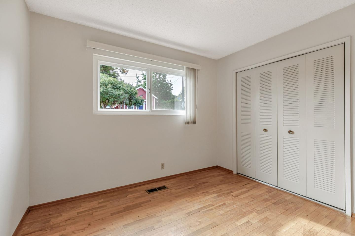 Detail Gallery Image 22 of 43 For 801 Lobos St, Monterey,  CA 93940 - 3 Beds | 2 Baths